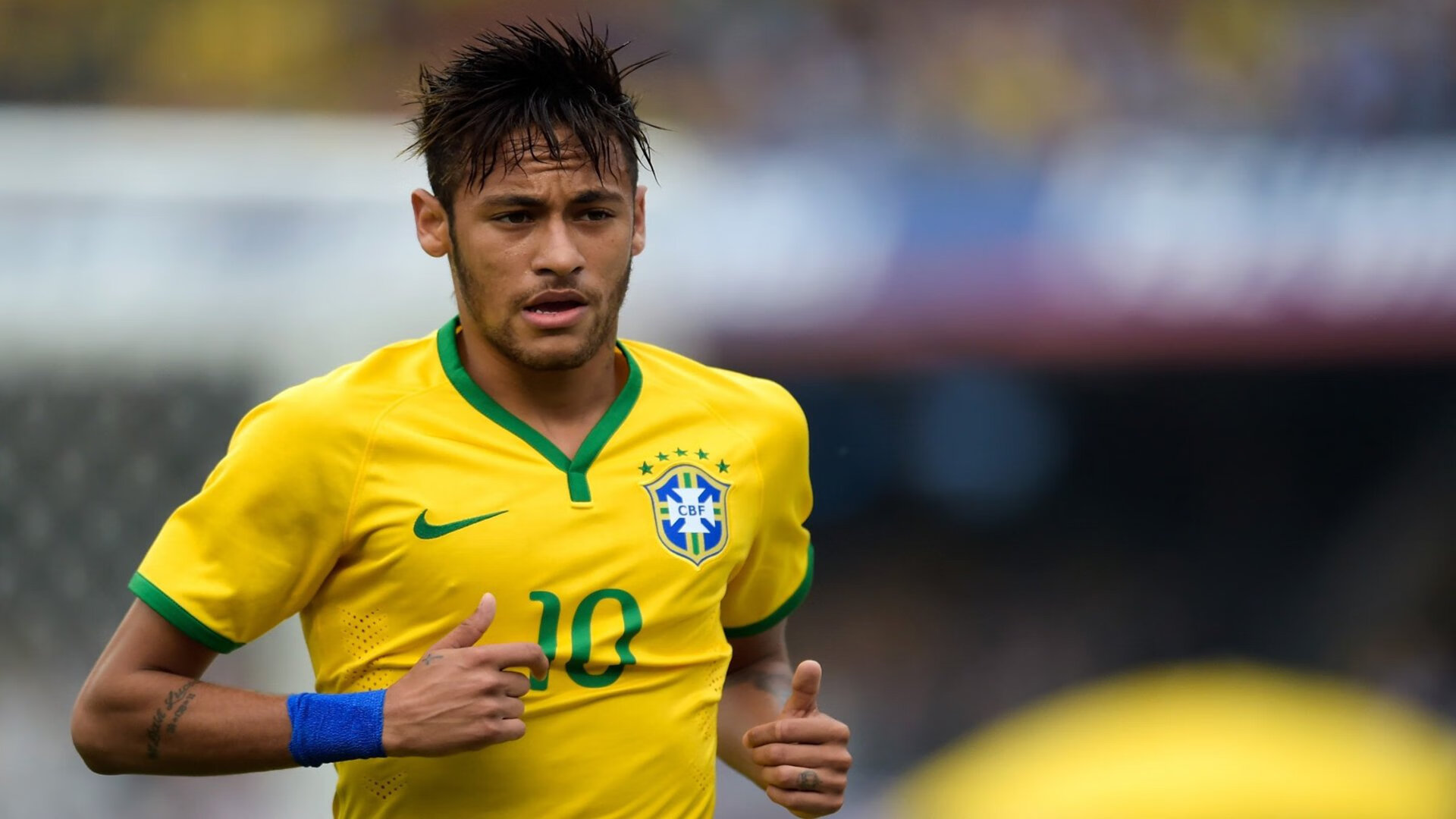 ayx体育download-体育圈亮点：女子足球场上的巅峰表现！，女子足球场地和男子一样吗